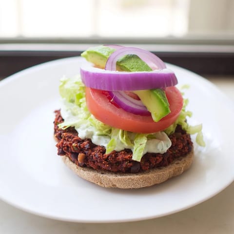 Zesty Black Bean Burgers
