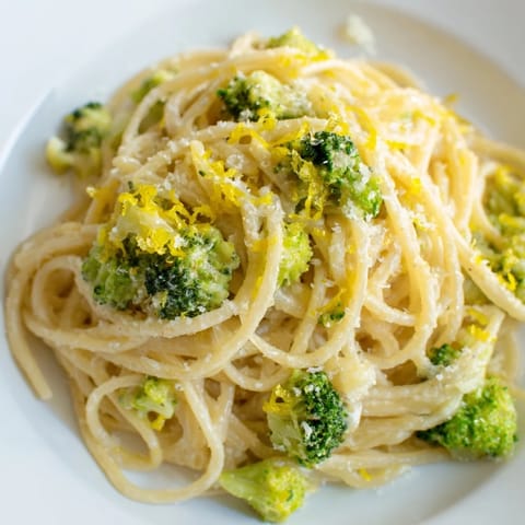 One-Pot Lemon Broccoli Pasta